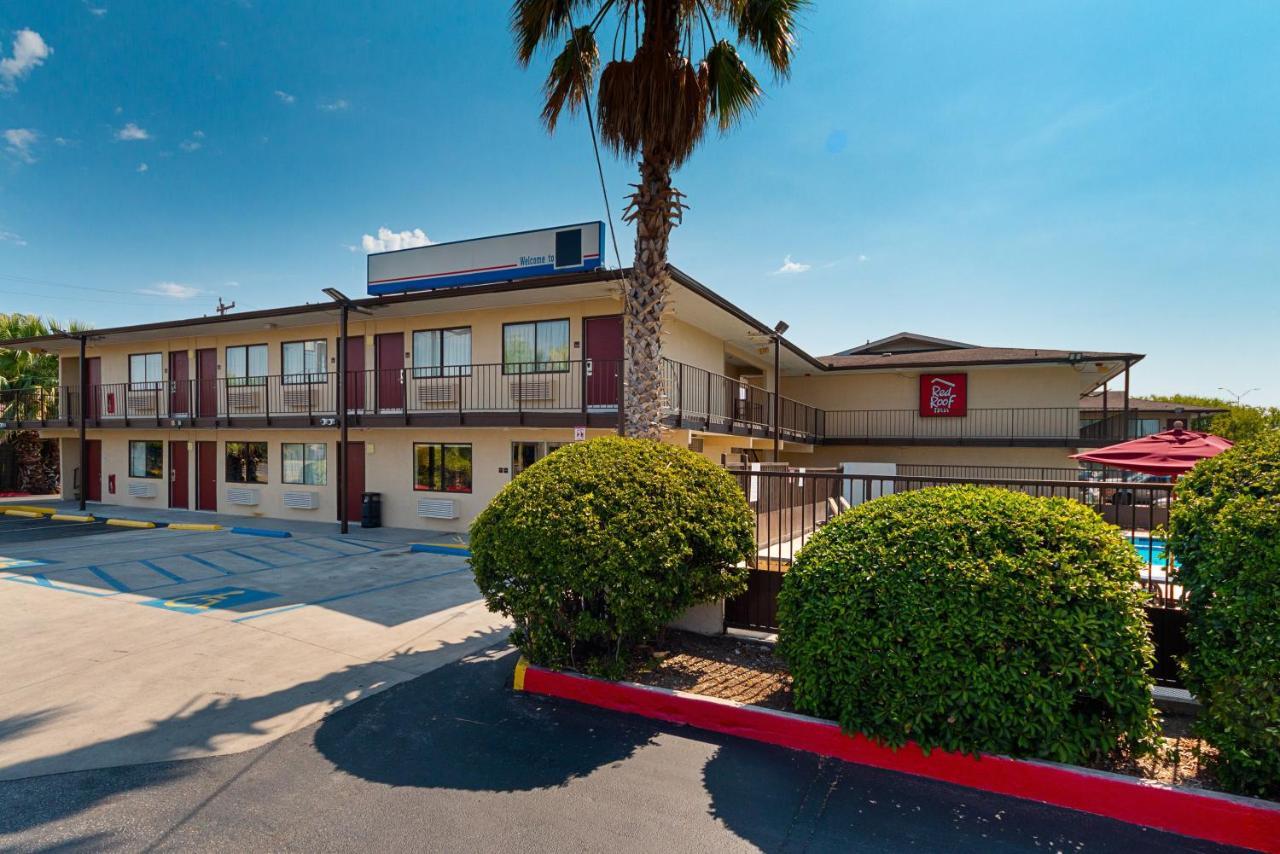 Red Roof Inn San Antonio E - Frost Bank Center 外观 照片